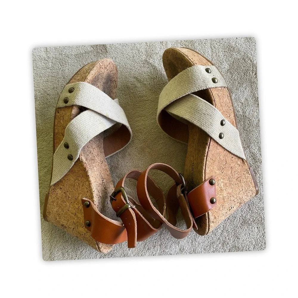 Lucky Brand Marla Cork Wedge Sandals Beige Tan Shoes Elastic Back Size 9.5Medium